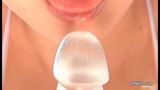 Cute asian babe gets horny sucking