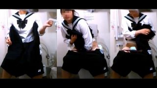 Pissing Sounds in Girls’ Toilets – 4