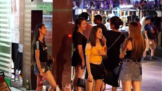 Bangkok night scenes – RAW and unfiltered