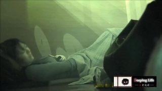 【オナニー隠し撮り】ネカフェのお隣事情② 10代清楚系と20歳くらいのギャル。