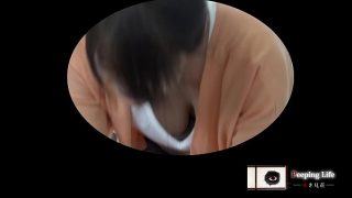 とあるベビマ教室の様子{vol.03}美人な垂れパイ巨乳ママさん＆パカっと浮いたブラから乳首が見えたキュート系ママさん。