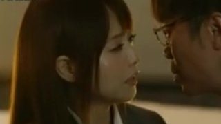 相部屋になった上司に何度も何度もレ●プされ続けた(1)