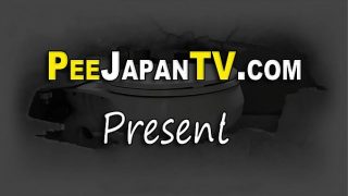 Japanese babes pee publicly in car park