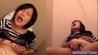 Japanese babe fingers